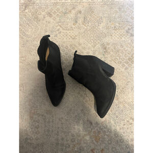 Women's Kazar Black Suede Ankle Boots & Booties Size 9